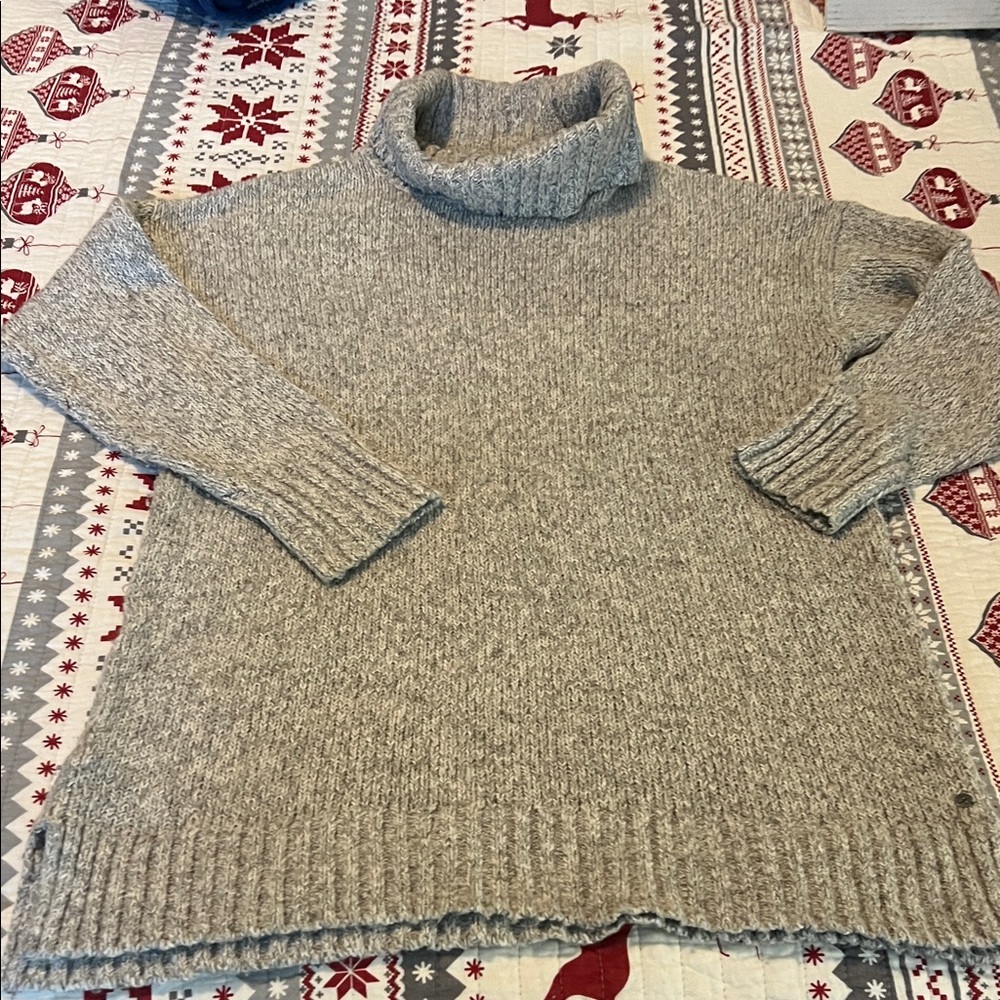 Eddie Bauer Heather Gray Turtleneck Sweater